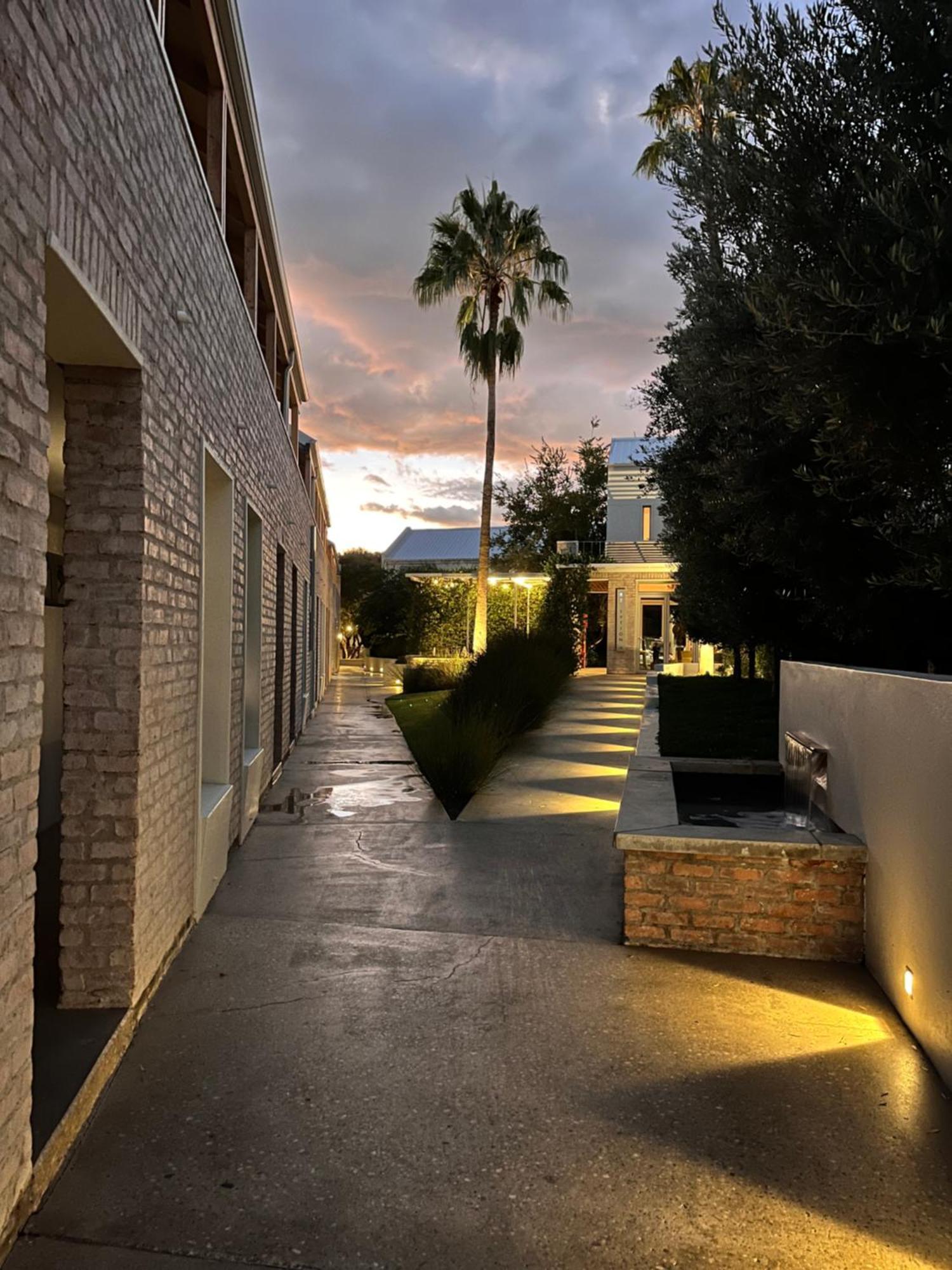 The Windhoek Luxury Suites Exteriér fotografie
